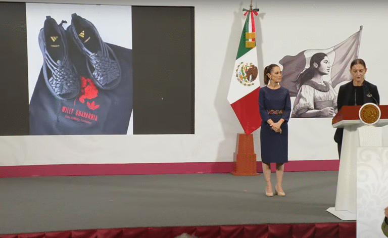 Acusan de apropiación cultural a marca de calzado; mientras persigue a fabricantes mexicanos